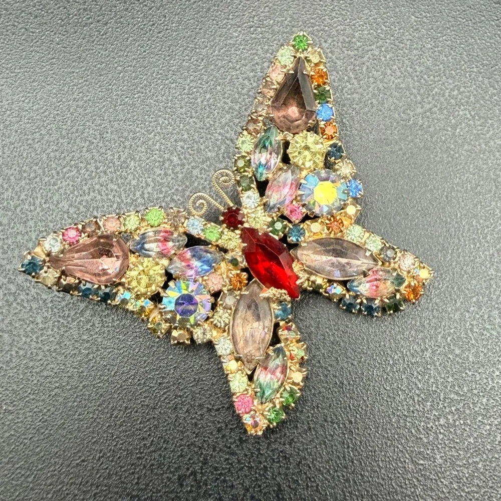 Weiss Butterfly Brooch Multicolor Givré Iris Glass Rhinestone Signed 1950s